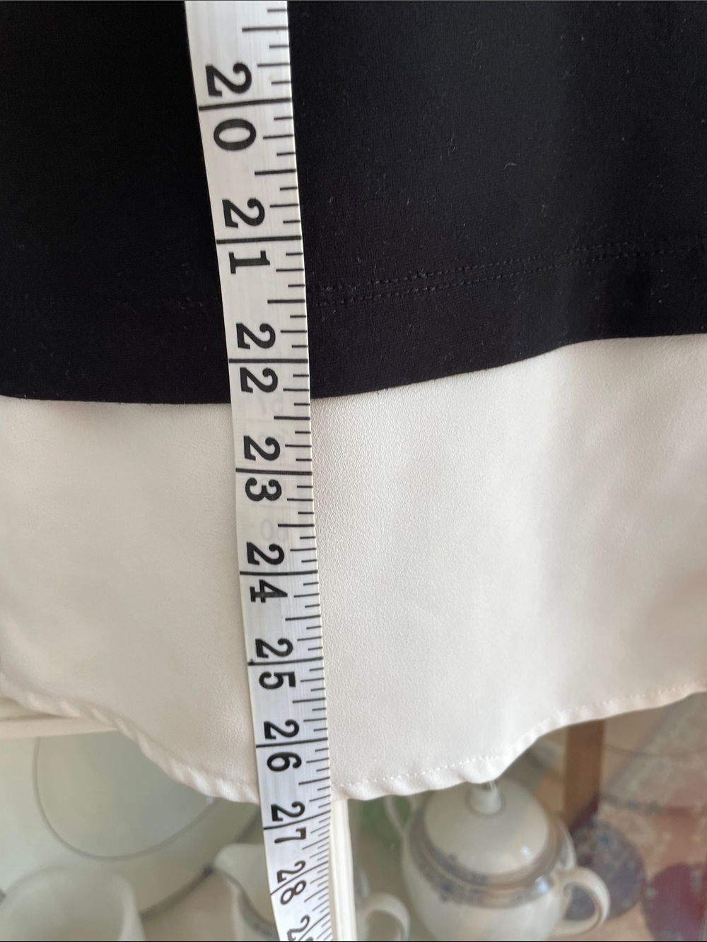 Ann Taylor Black Layered-Look Top with White Hem Detail Size: Small - Picture 5 of 6